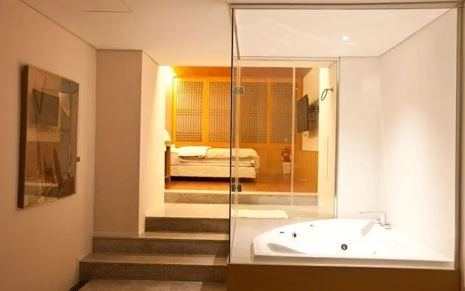 Oda (Deluxe Room Only)