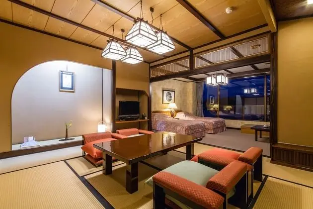 Oda, Deniz Manzaralı (Japanese Western Style)