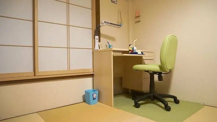 Ev (YUYU House - Imazado Anywhere Door)