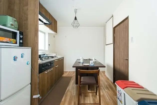 Ev (YUYU House - Imazado Anywhere Door)