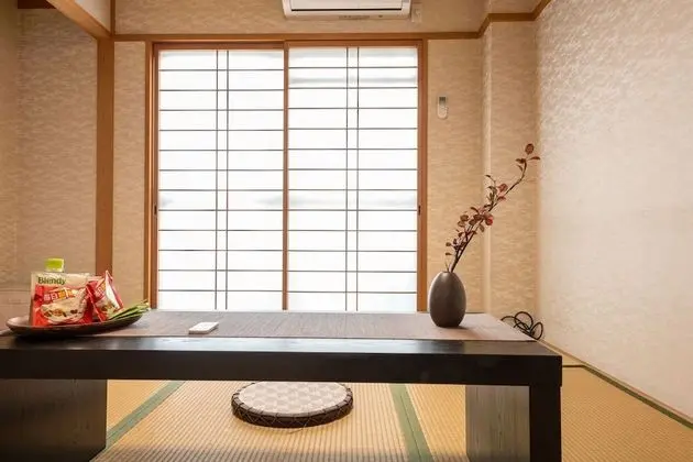Ev (YUYU House - Kohama Mei house)