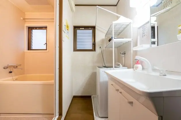 Ev (YUYU House - Kohama Mei house)