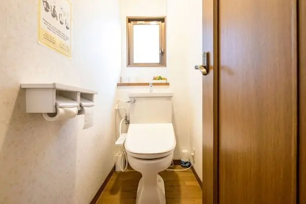Ev (YUYU House - Kohama Mei house)