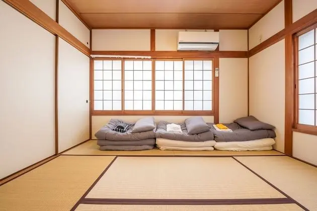 Ev (YUYU House - Kohama Sunny Doll)