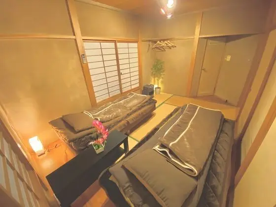 Ev (Yuzawa Japanese House)