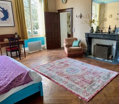 Romantic Üç Kişilik Oda (Chambre Yves)