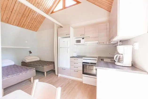 Plus Cottage, multiple beds (2-4 Adults)