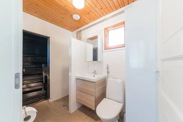 Plus Cottage multiple beds, with Sauna (2-4 Adults)