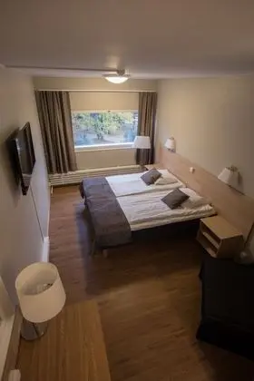 Tek Büyük veya İki Ayrı Yataklı Oda, Kısmi Deniz Manzaralı