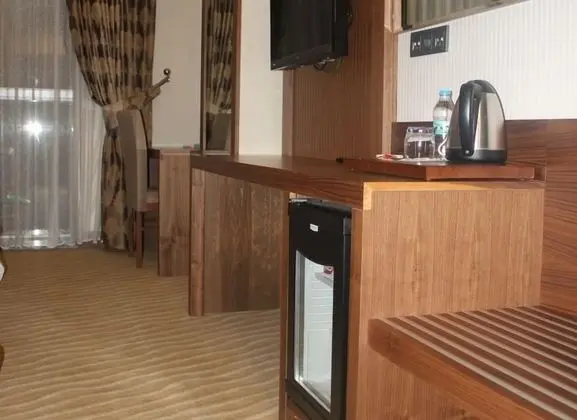 Classic Üç Kişilik Oda, Şehir Manzaralı