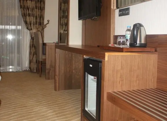 Deluxe Üç Kişilik Oda , Şehir Manzaralı