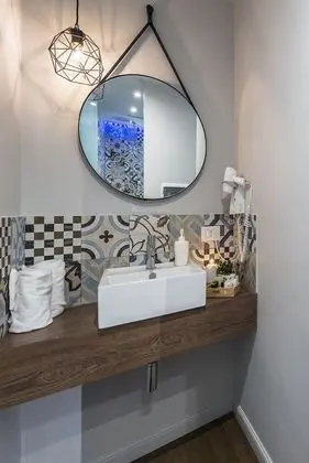 Deluxe Tek Büyük veya İki Ayrı Yataklı Oda