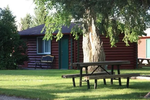 Double Cabin - Pet Friendly