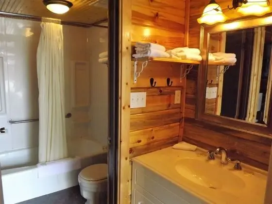 Double Cabin - Pet Friendly