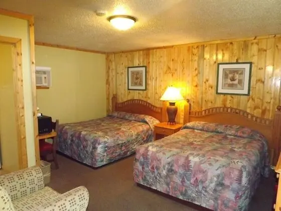 Double Queen Kitchen - Pet Friendly