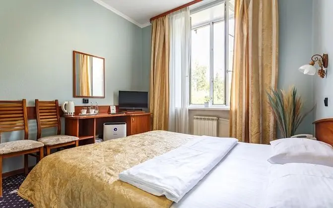 Standard Tek Büyük veya İki Ayrı Yataklı Oda