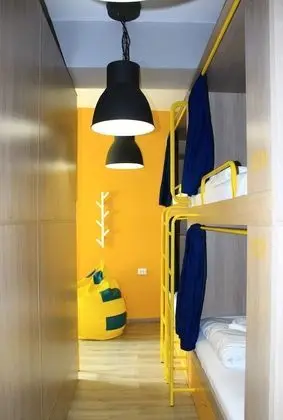 Ortak Ranzalı Oda, Karma Ranzalı Oda (1 Bed in 10 Person Dorm)