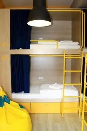 Ortak Ranzalı Oda, Karma Ranzalı Oda (1 Bed in 10 Person Dorm)