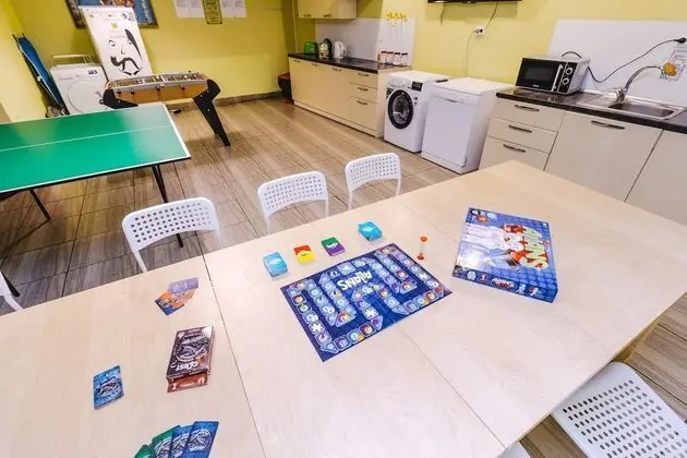 Ortak Ranzalı Oda, Karma Ranzalı Oda (1 Bed in 10 Person Dorm)