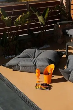 Villa, Kişiye Özel Havuzlu, Havuz Kenarı