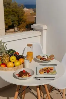 Villa, Kişiye Özel Havuzlu, Havuz Kenarı