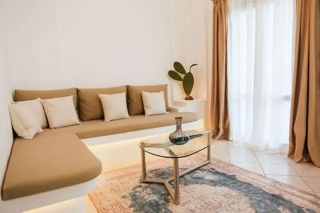 Villa, Kişiye Özel Havuzlu, Havuz Kenarı