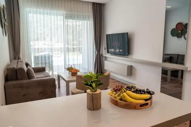 Villa 2+1 Oda-Özel Havuzlu, Dağ Manzaralı