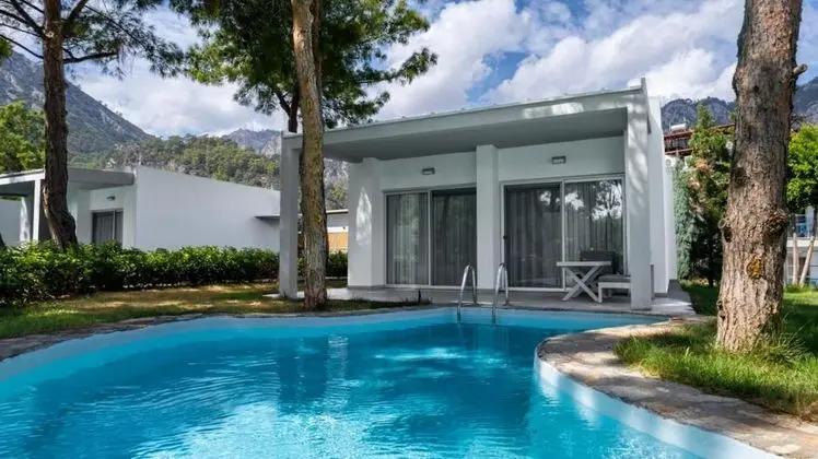 Özel Havuzlu Villa, Dağ Manzaralı