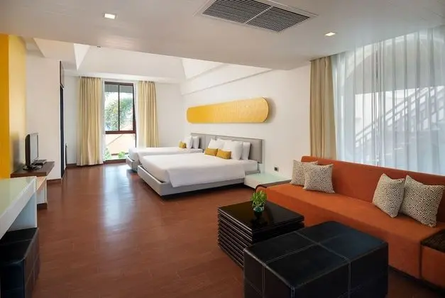 Deluxe Twin Room Pool View