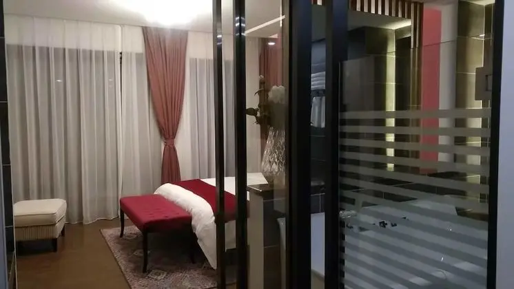 Honeymoon Stüdyo, 1 En Büyük (King) Boy Yatak, Küvet, Nehir Manzaralı