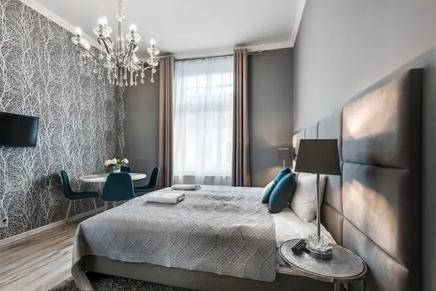 Deluxe Two-Bedroom Suite | King-size beds | A/C