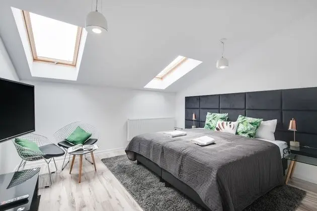 Deluxe Two-Bedroom Suite | King-size beds | A/C