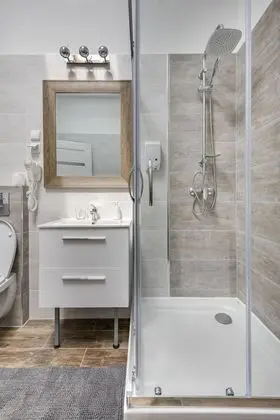 Deluxe Two-Bedroom Suite | King-size beds | A/C