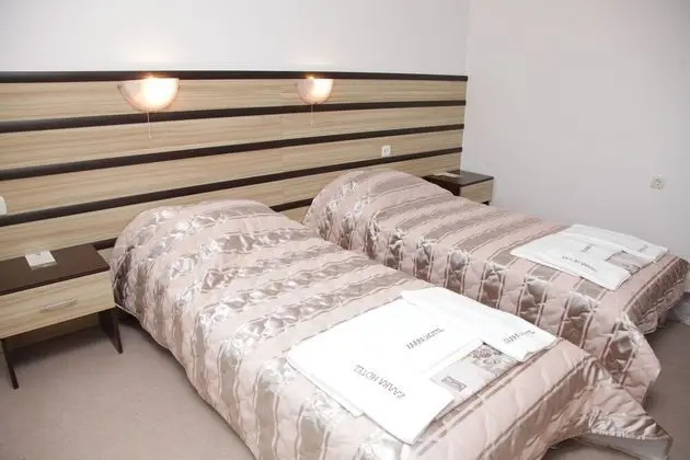 Dört Kişilik Oda, Balkon