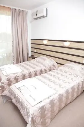 Dört Kişilik Oda, Balkon