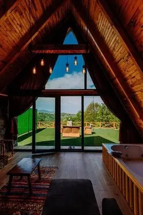 Bungalow, Dağ Manzaralı, Şömineli ve Jakuzili