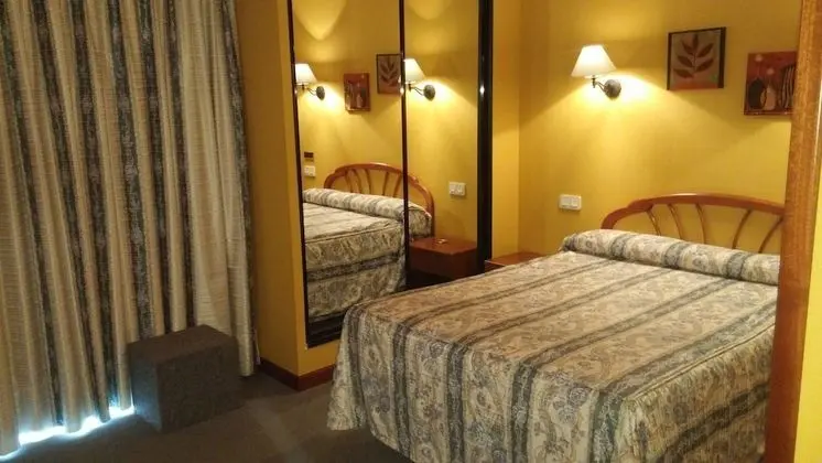 Tek Büyük veya İki Ayrı Yataklı Oda