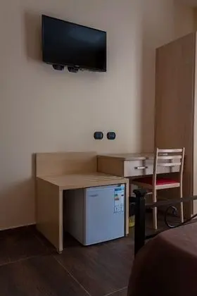 Tek Büyük Yataklı Oda