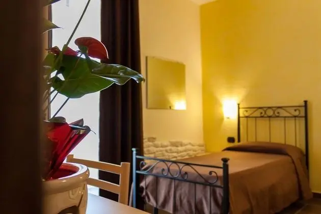 Üç Kişilik Oda, Balkon