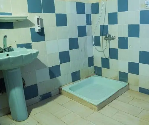 Classic Tek Büyük Yataklı Oda