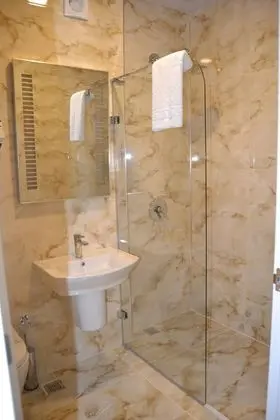 Family İki Ayrı Yataklı Oda, Birden Çok Yatak, Sigara İçilebilir, Şehir Manzaralı
