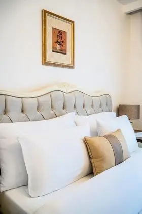 Standart Oda, Sokak Manzaralı, Giriş Katı