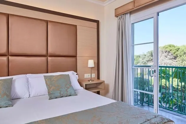 One Bedroom Suite