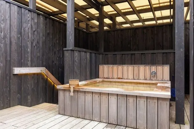 Deluxe İki Ayrı Yataklı Oda (Roof Top Open Air Bath)