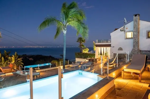 Panoramic Apartment, 1 Bedroom, Sea View, Garden Area with Hydromassage (Private entrance)