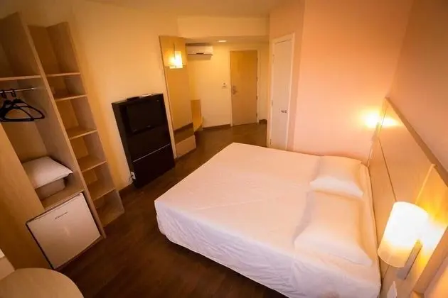 Executive Tek Büyük veya İki Ayrı Yataklı Oda