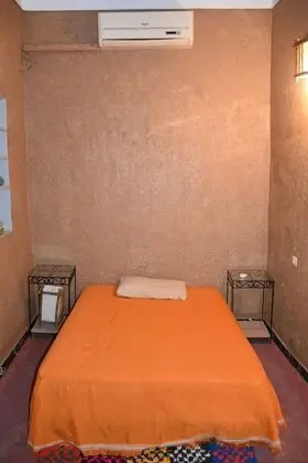 Basic Tek Büyük Yataklı Oda, 3 Yatak Odası