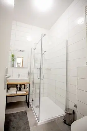 Economy Tek Büyük Yataklı Oda