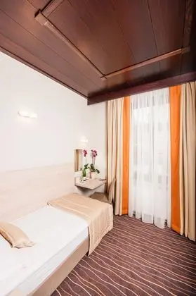 Tek Kişilik Oda