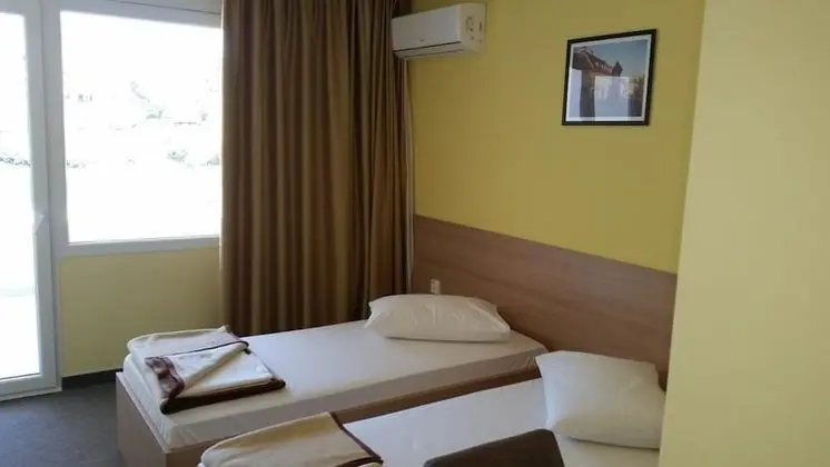 Standard Tek Büyük veya İki Ayrı Yataklı Oda, Balkon, Deniz Manzaralı